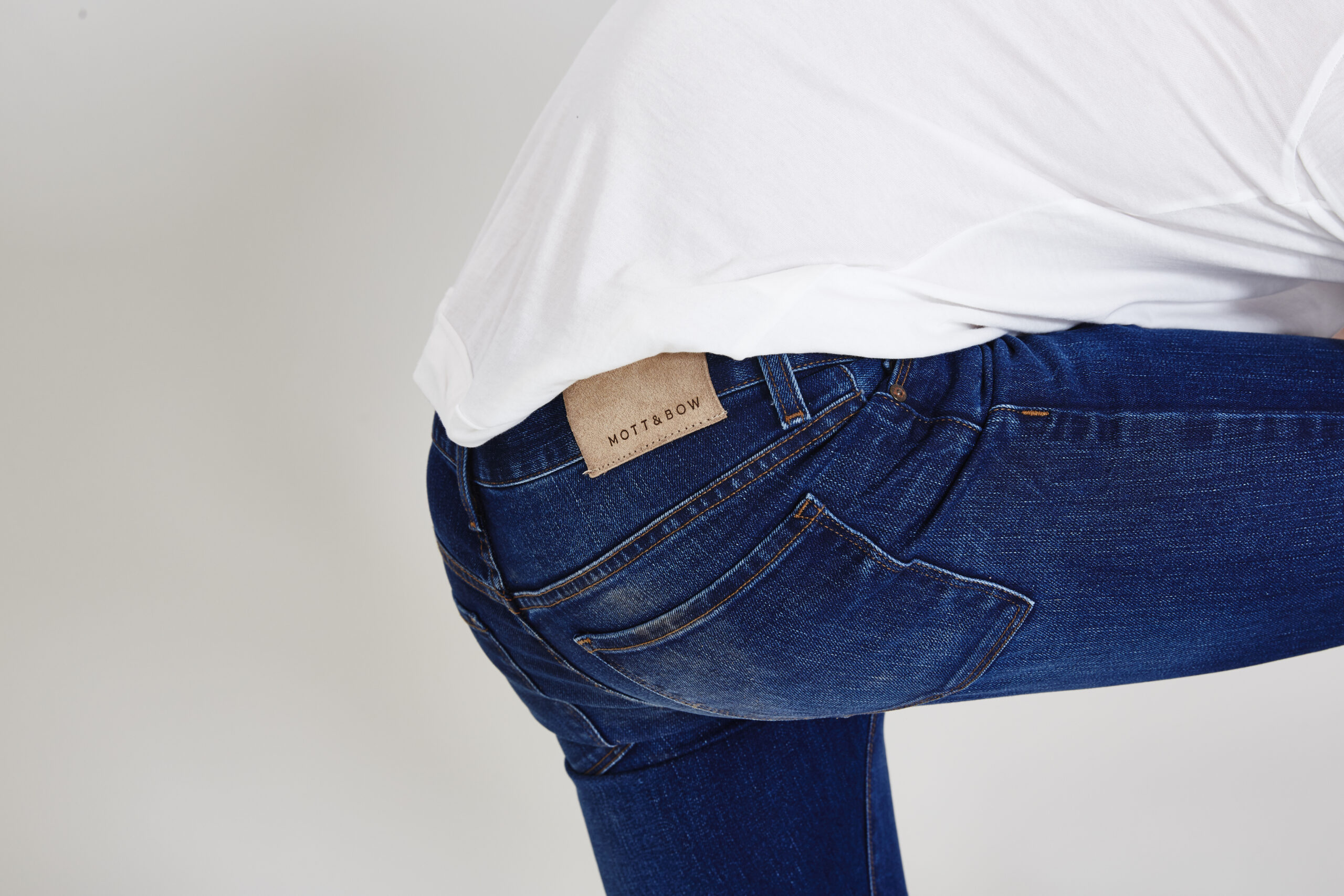 2. The Fit Actually Makes You Look Good, Not Just Covered